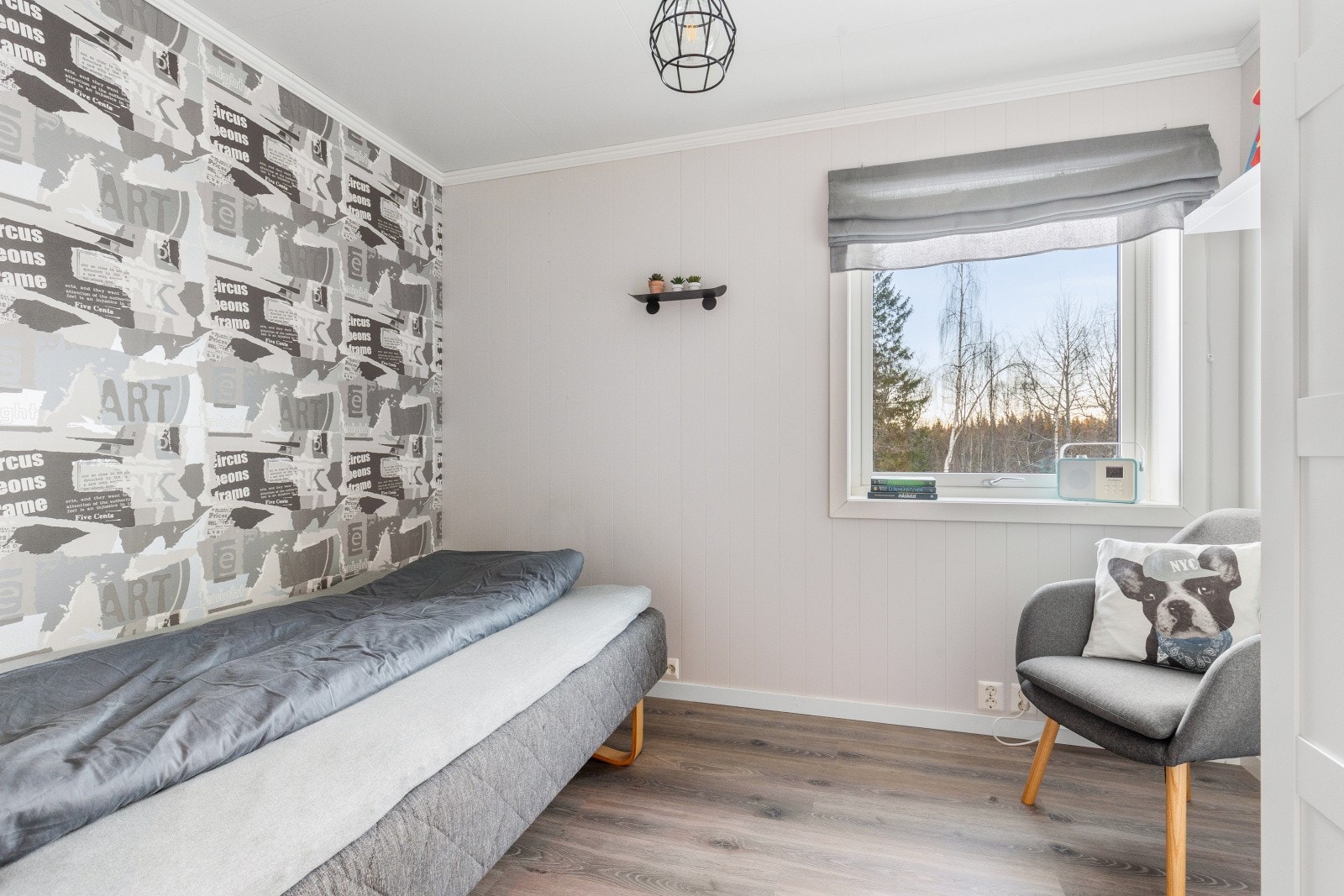 Boligen har totalt 3 soverom, alle av god størrelse Galleribilde