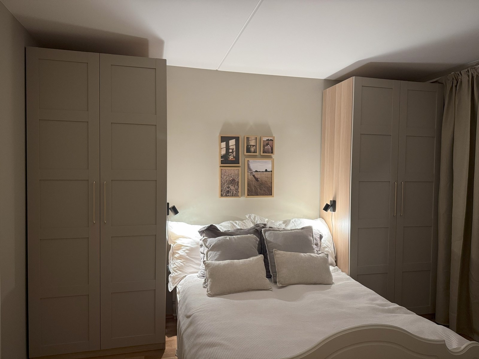 Selger har satt inn ny og praktisk garderobeløsning i januar 2025 som følger handelen. Galleribilde