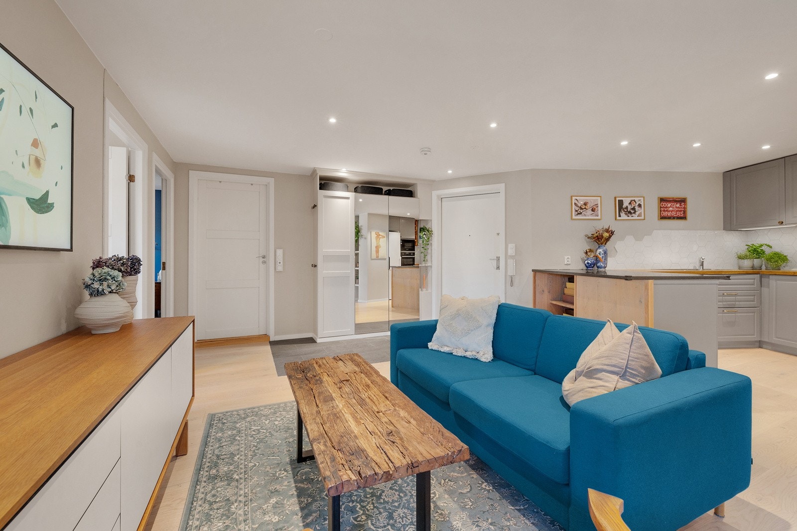 Leiligheten disponerer også en stor bod i kjeller på ca. 11 kvm. Galleribilde