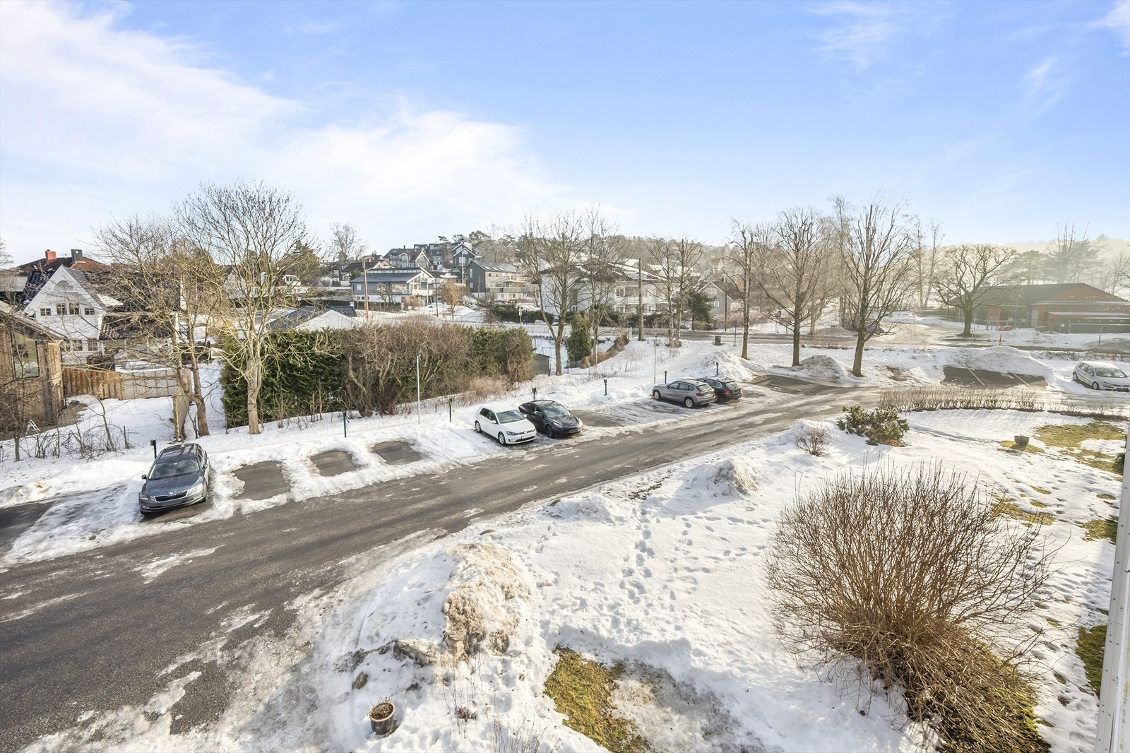 Fritt og åpent - ingen sjenerende innsyn eller gjenboere. Galleribilde