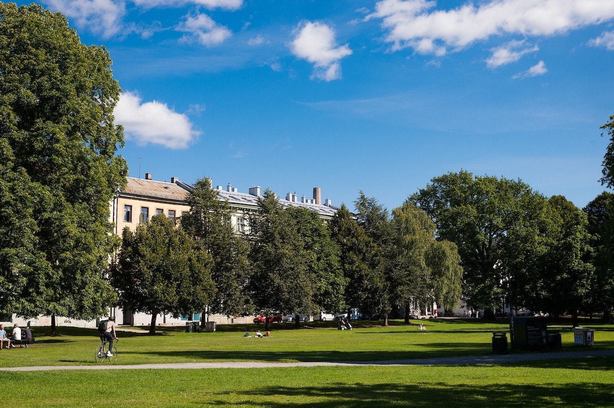 Sofienbergparken finner du også i nærheten. Her pleier den populære festivalen PIP å være som sommerstid. Galleribilde