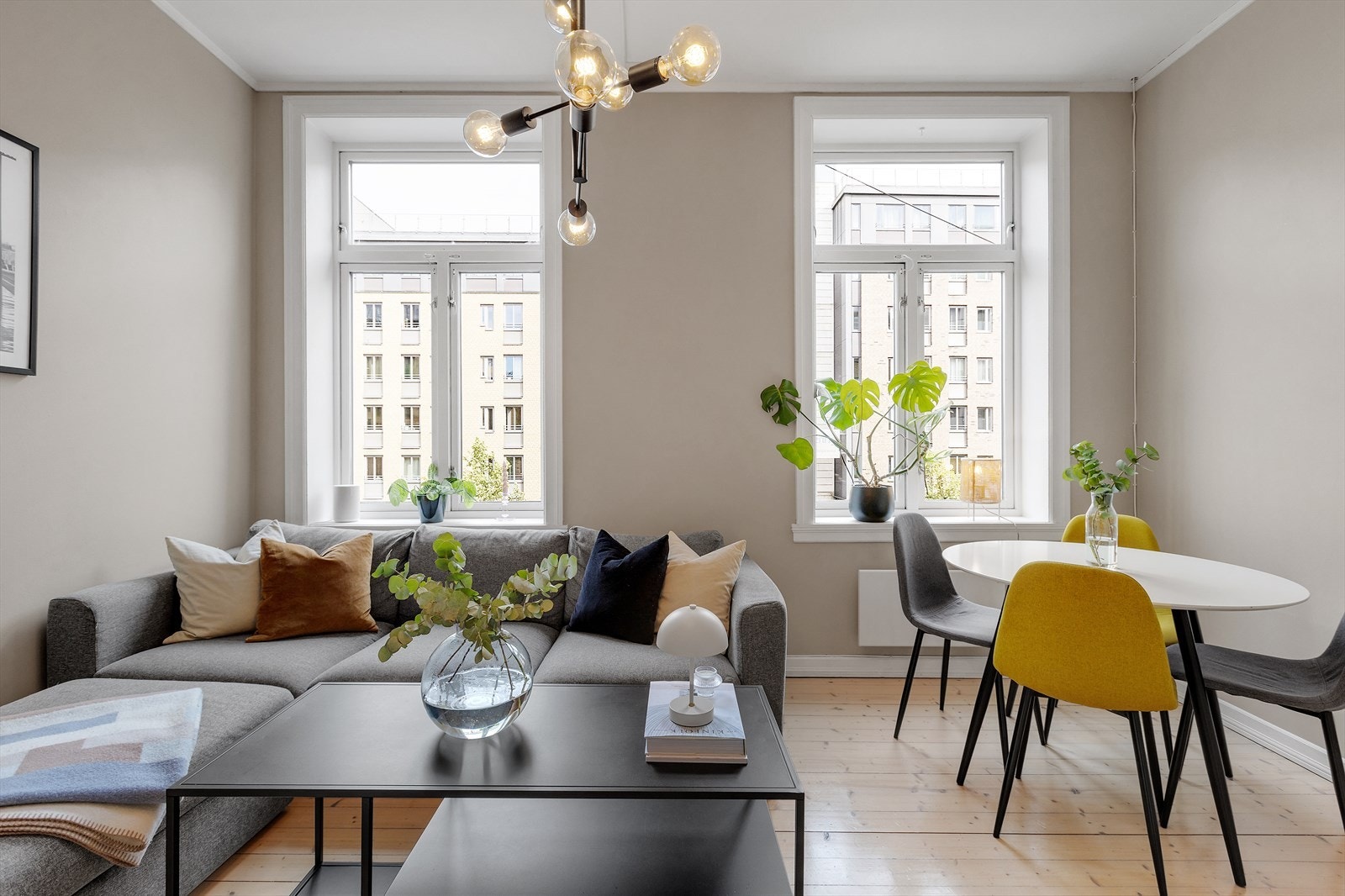 Velkommen til denne flotte og stilfulle leiligheten i Hausmanns gate 19A! Galleribilde