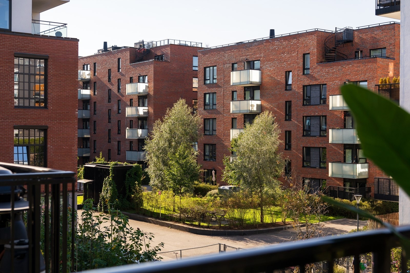 Utsikt sommer tilsvarende leilighet. Galleribilde