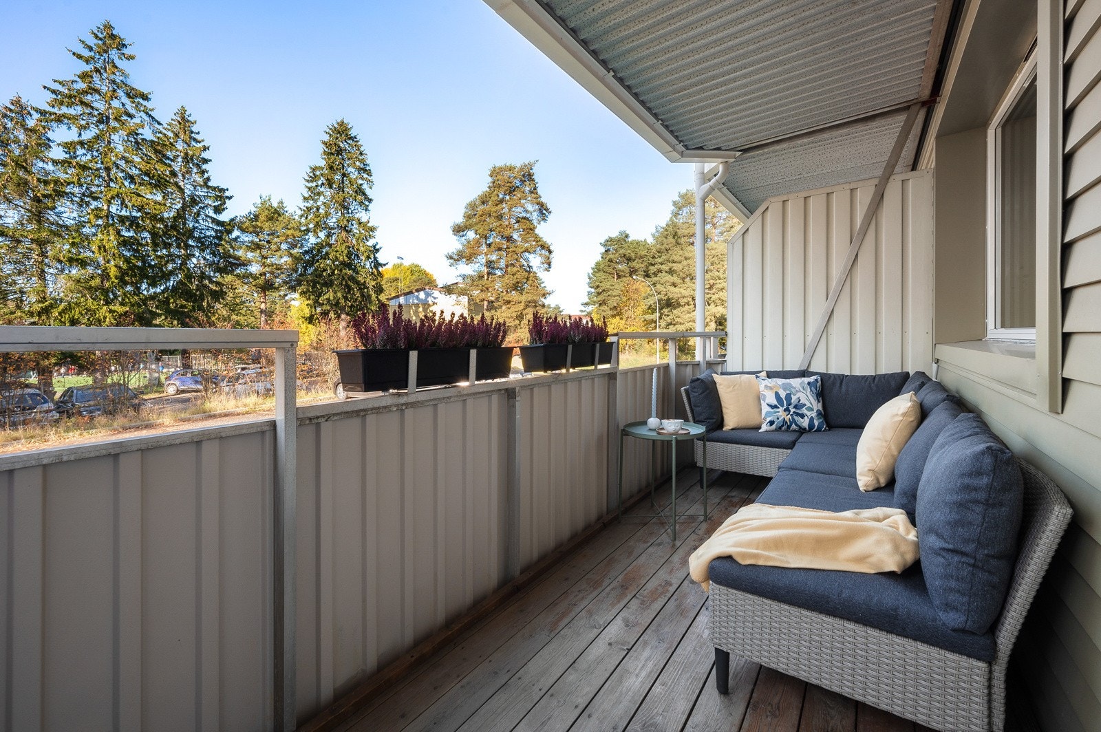 Leiligheten byr på en stor balkong på 7,3 kvm hvor du har gode solforhold. Galleribilde