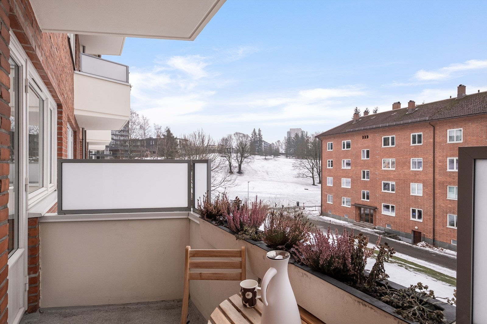 Balkong på vinterstid. Galleribilde