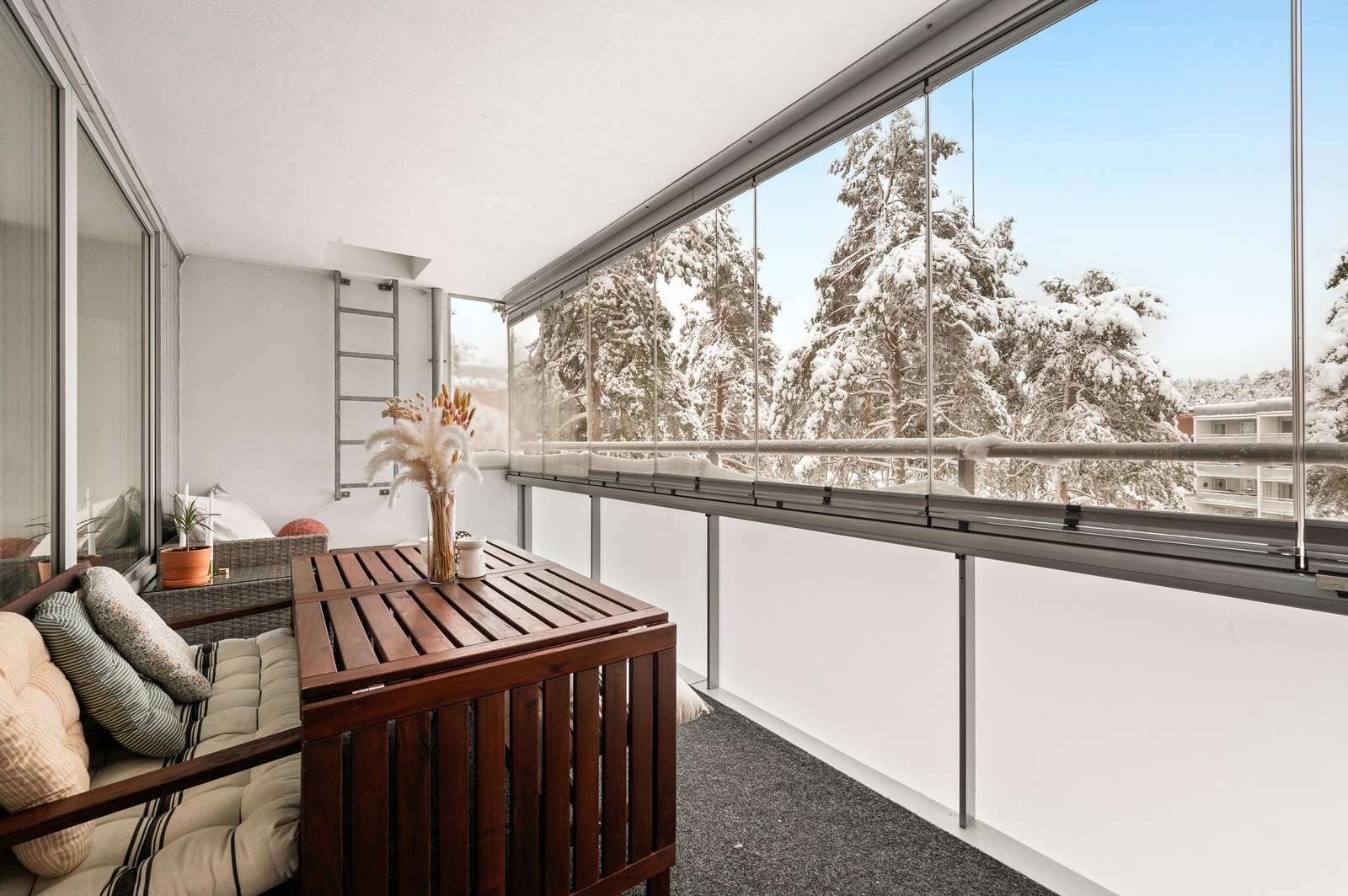 Eiendomsmegler Krogsveen v/Morten Frølich har gleden av å presentere Skansen Terrasse 24 Galleribilde