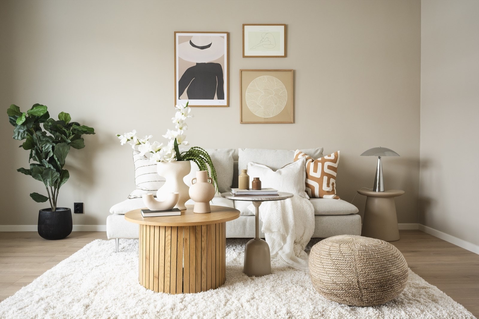 Leiligheten er i stor grad pusset opp i 2025 - så hit kan du flytte rett inn! Galleribilde