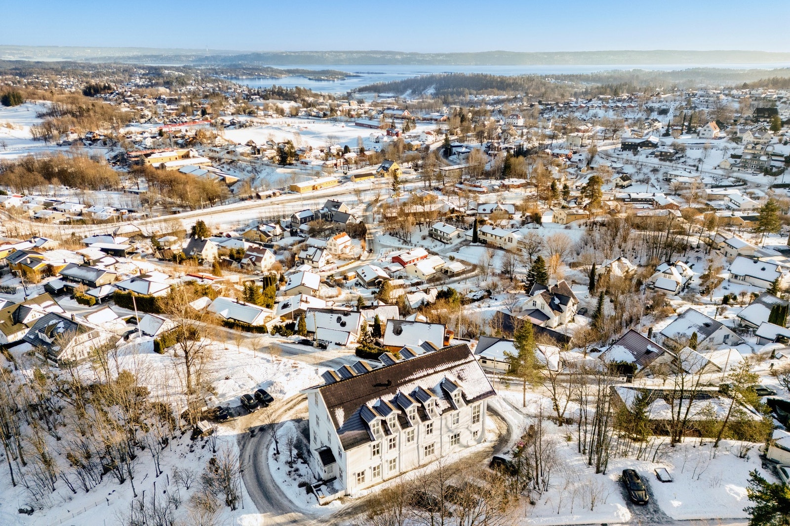 Velkommen til Solstadlia 35 v/Christian Gilhuus-Moe, PrivatMegleren. Galleribilde