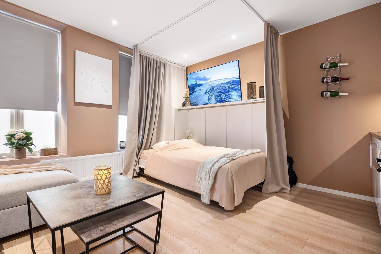 - Integrert soveområde med full skjermløsning - Galleribilde