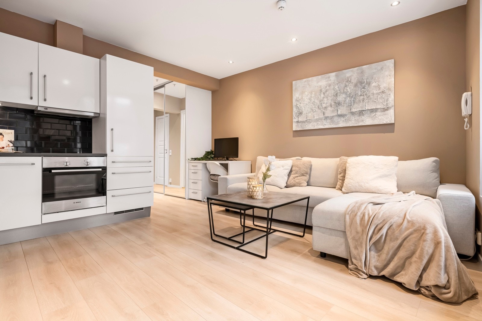 - God plass til kontorløsning - Galleribilde