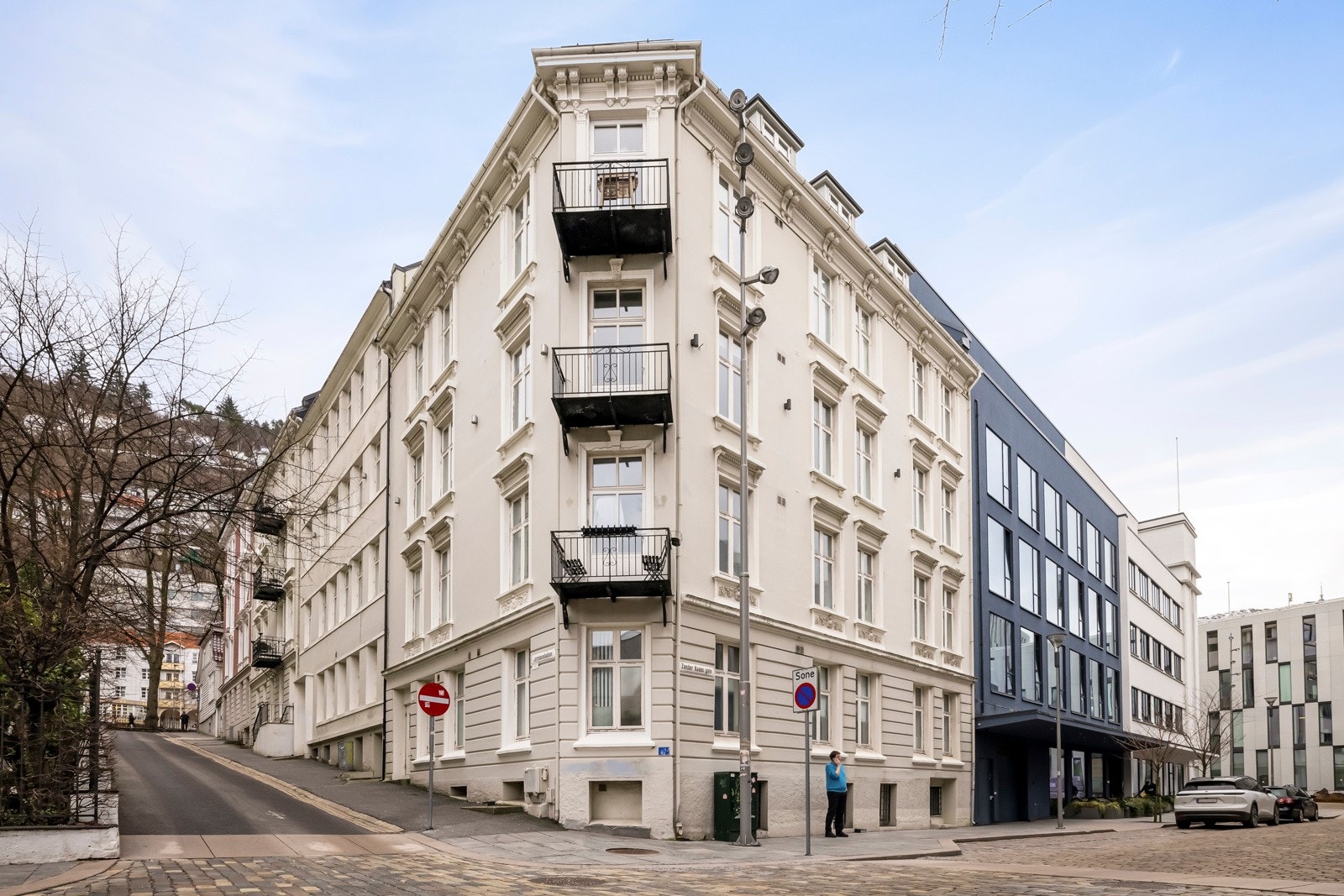 - Veldrevet borettslag. Det er ingen dok.avgift ved kjøp av andelsleilighet - Galleribilde