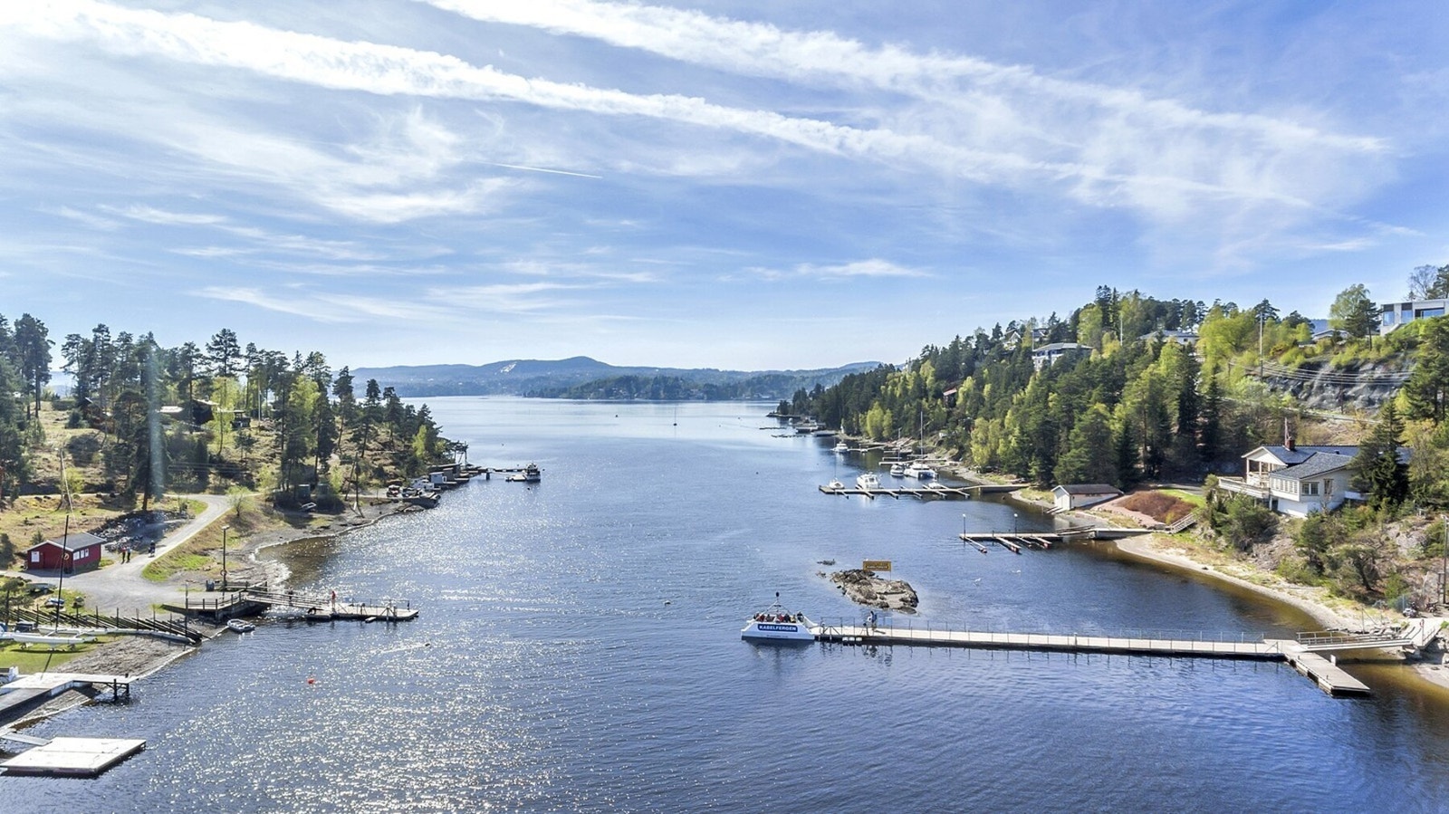 Kabelferge til Brønnøya med flotte turområder Galleribilde