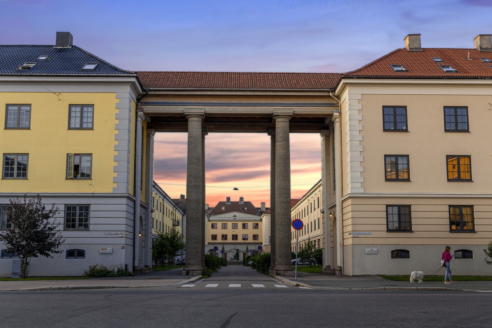 Fasade mot Hans Nielsen Hauges gate. Galleribilde