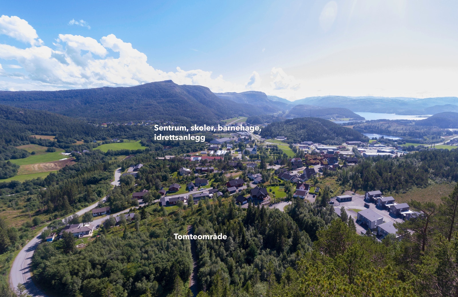 Prestgårdshaugen er tett på naturen og samtidig noen få minutter fra Åfjord sentrum Galleribilde