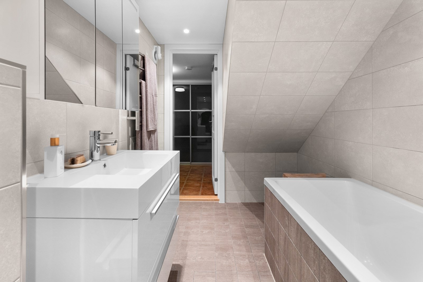 En god morgen starter her! Håndkletørker montert. Galleribilde