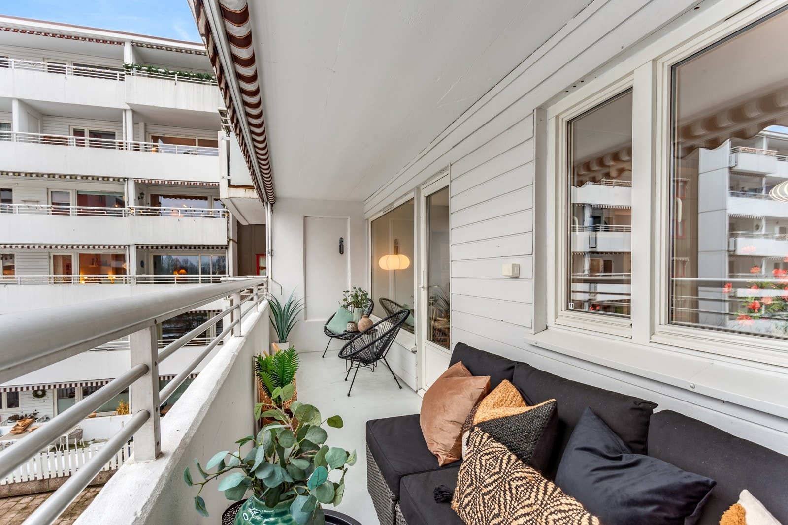 Romslig balkong på 11 kvm. Galleribilde