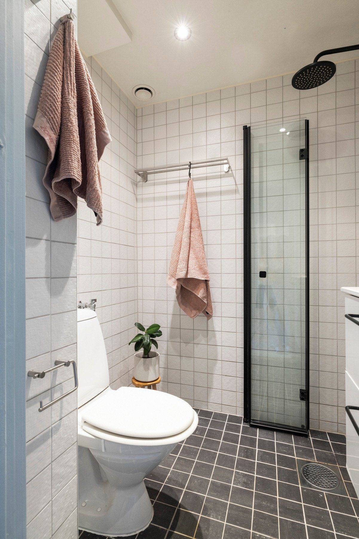 Badet ble pusset opp i 2006 i regi av borettslaget. Det foreligger ferdigattest datert 22.06.2006. Galleribilde