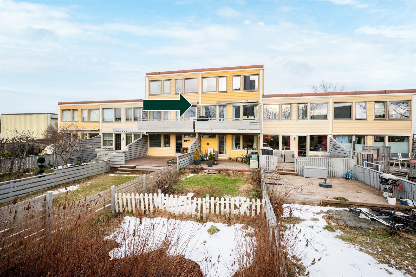 Krogsveen v/Cato Pedersen presenterer Asbjørn Øverås veg 20D, en romslig leilighet over 2 plan på Risvollan Galleribilde