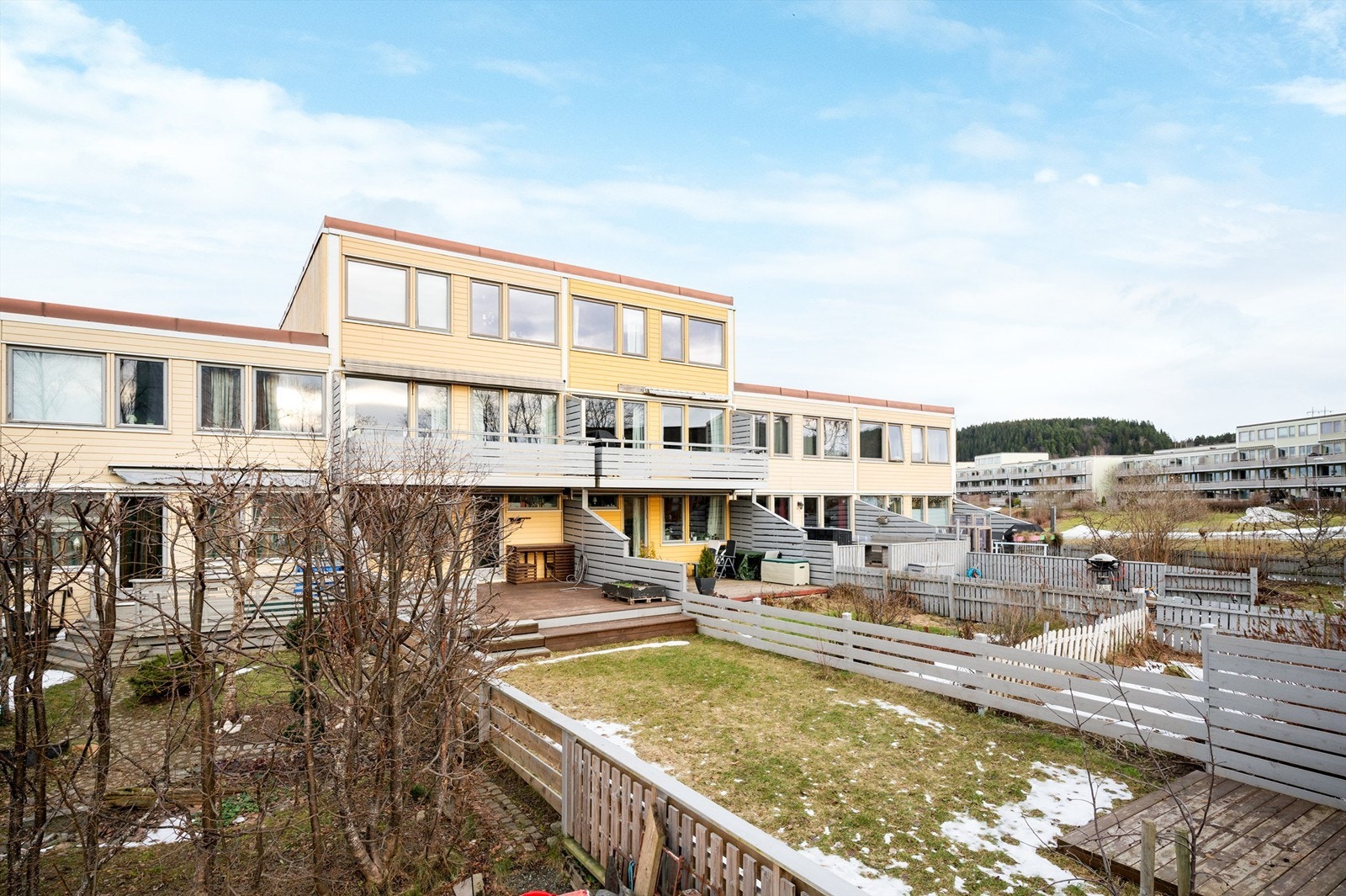 Fasade sett fra sør. Solsiden. Galleribilde