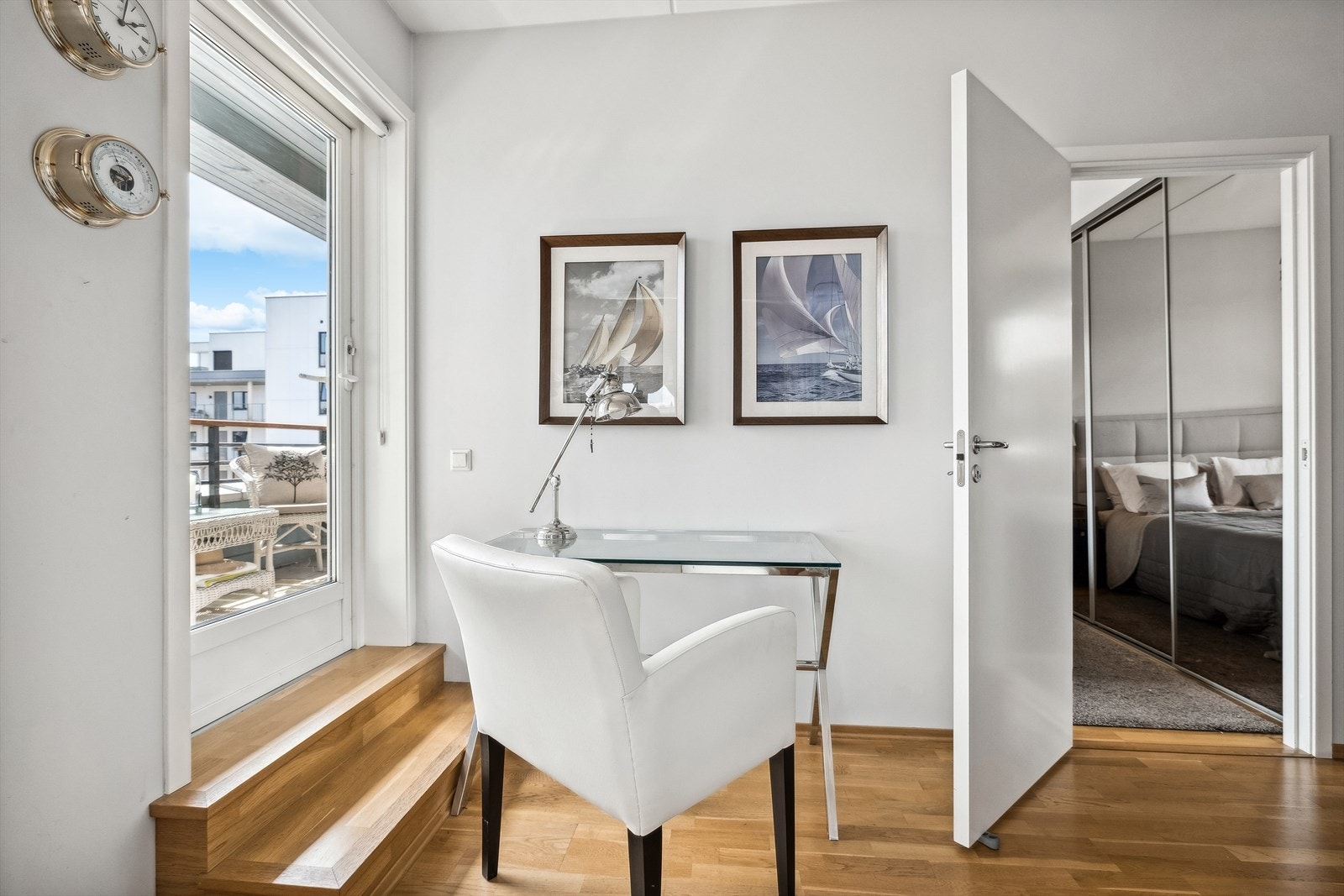 Utgang til balkong på ca. 8 kvm Galleribilde