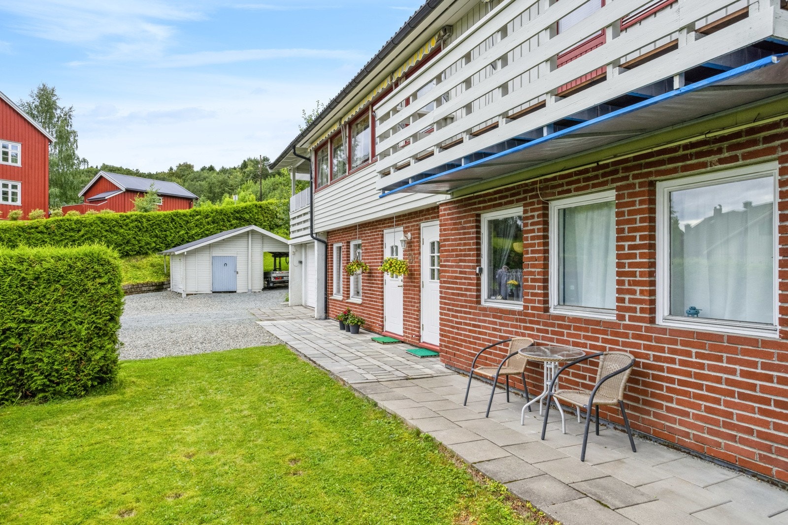 Utleiedelen har egen inngang for enkel adkomst. Galleribilde