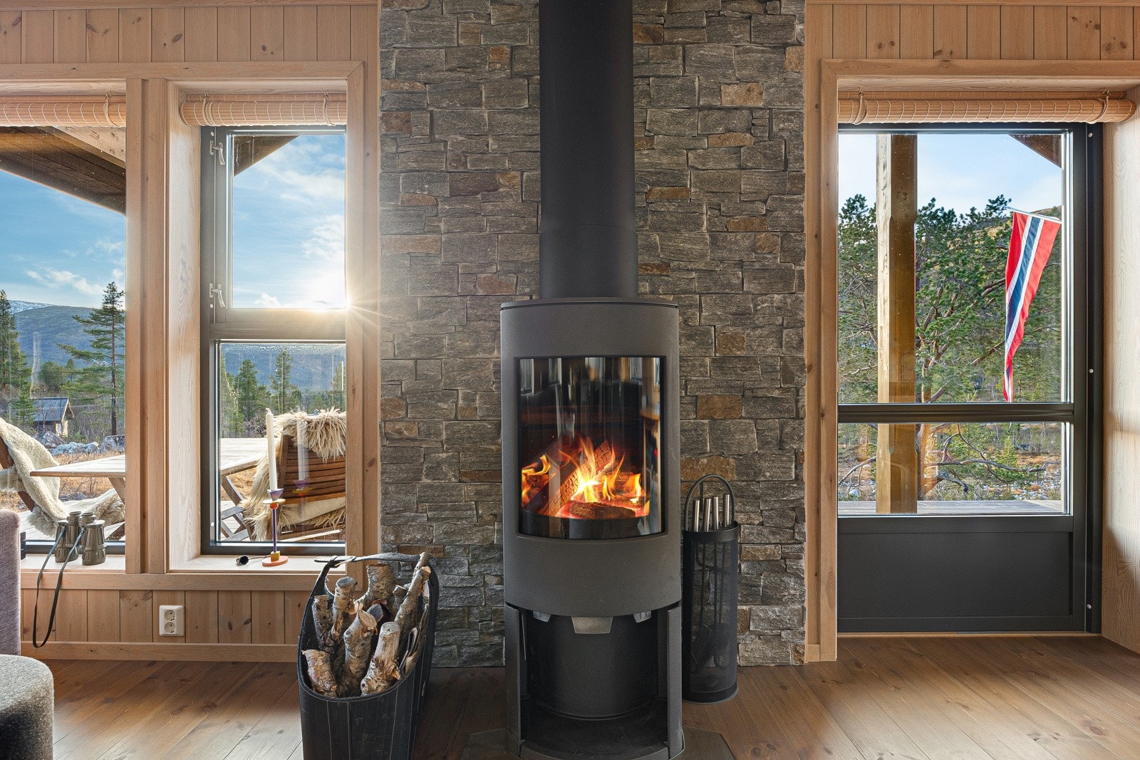 Vedovn som gir mye hygge og god varme. Galleribilde