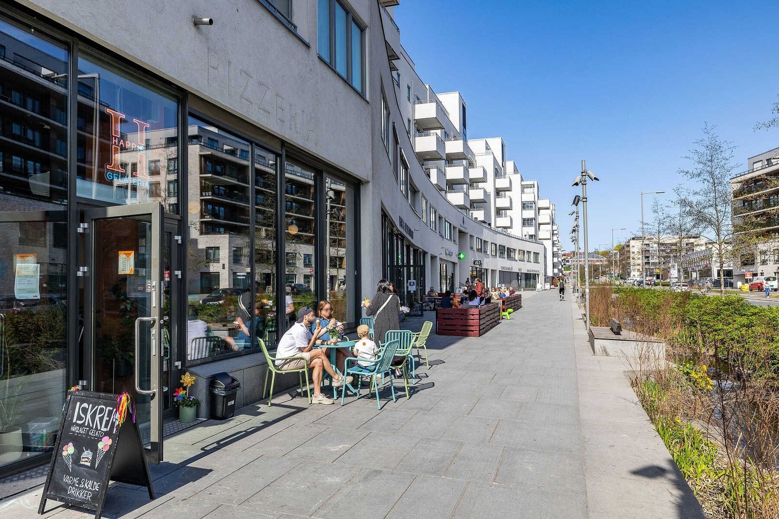 Kort vei til flere restauranter Galleribilde