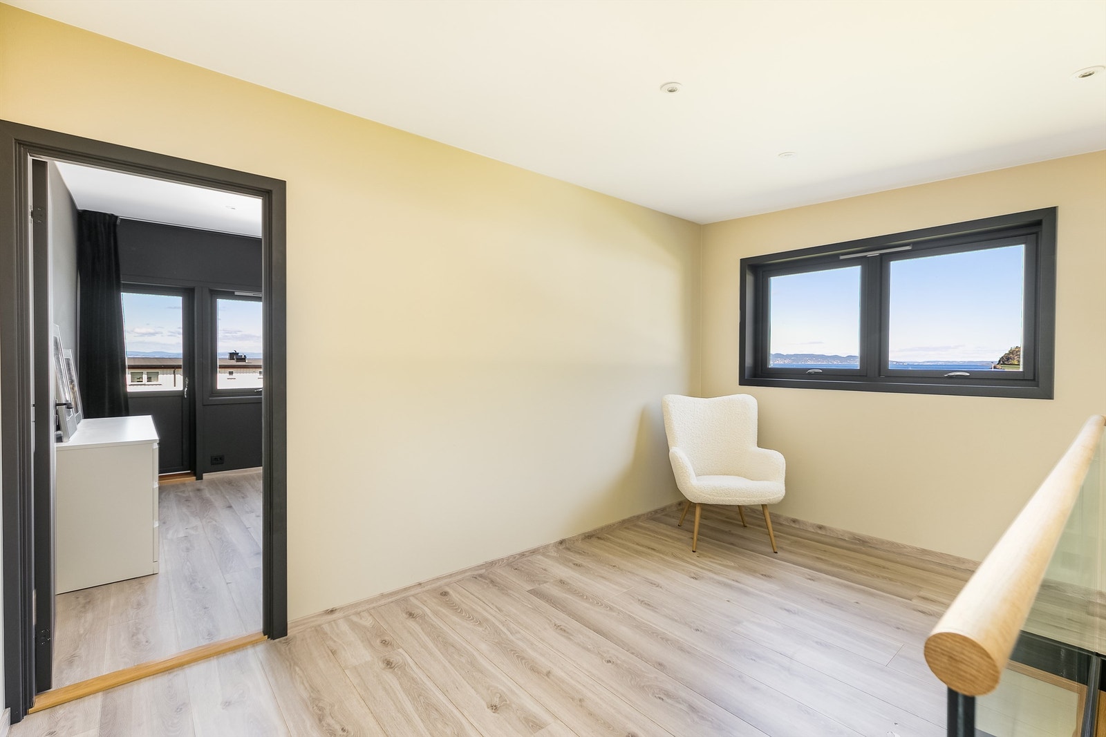 Gangen mellom soverommene kan også fylle rollen som en lekestue eller arbeidsplass. Galleribilde