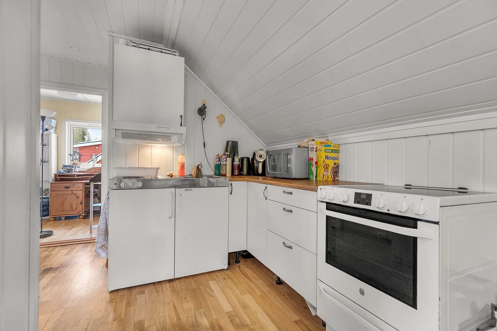 Kjøkkenkrok i loftsetasjen Galleribilde