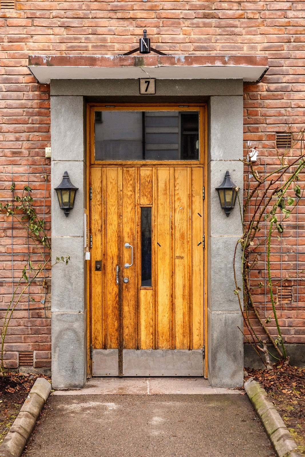 Inngangsparti. Galleribilde