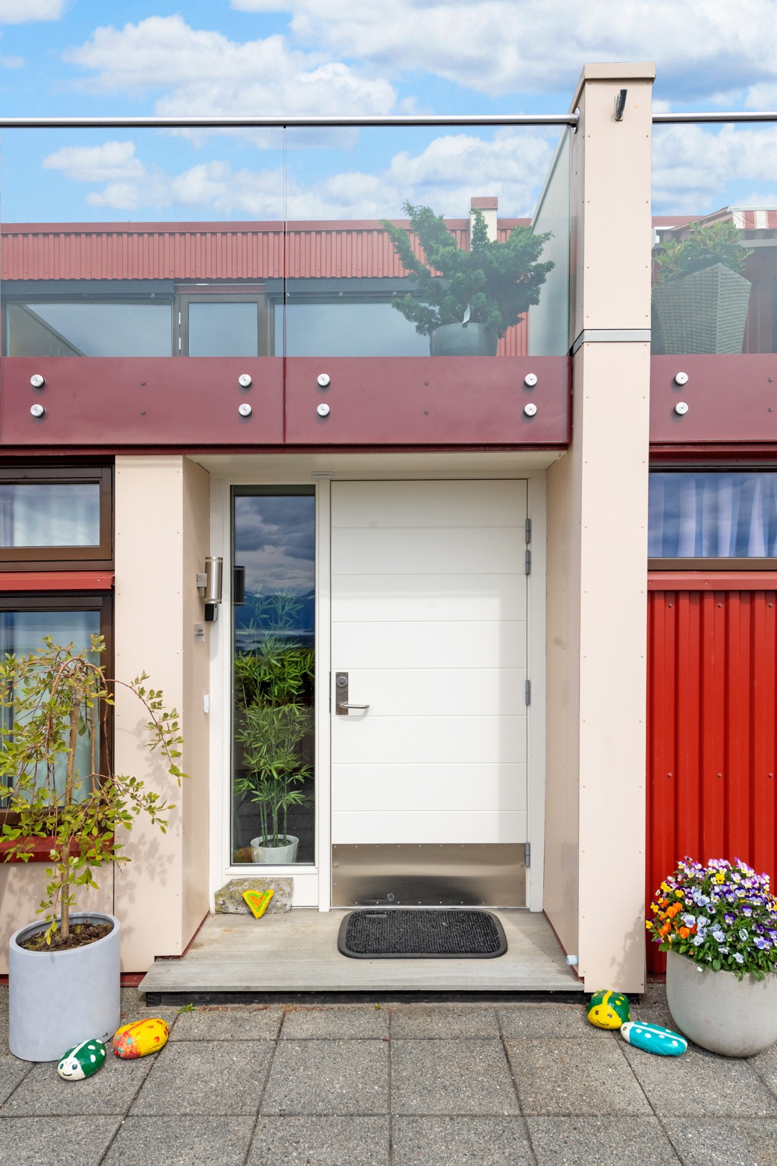 Inngangsparti. Galleribilde