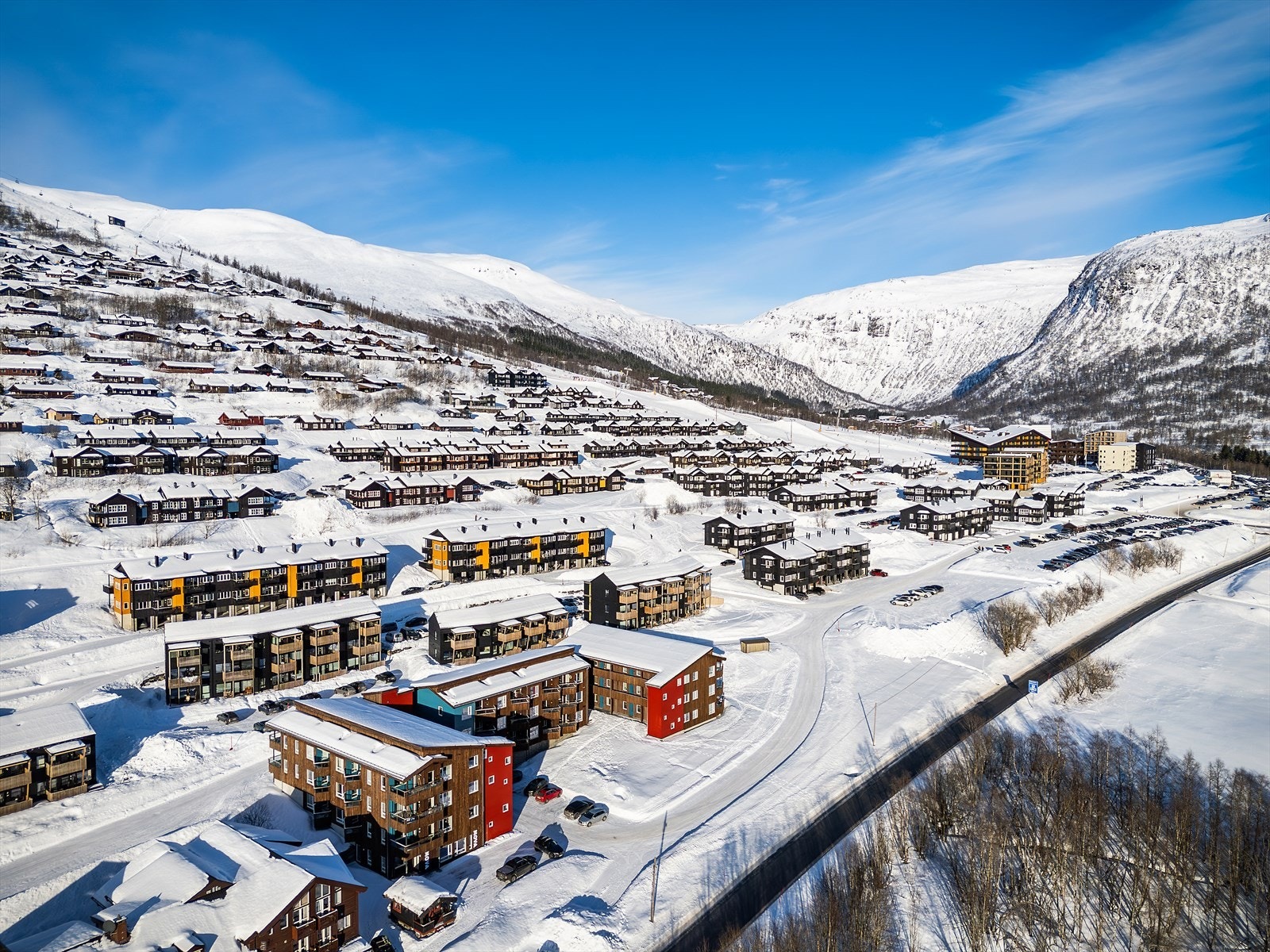Vakre Myrkdalen ligger 473 m.o.h og er et av Vestlandets største og mest ettertraktede skianlegg Galleribilde
