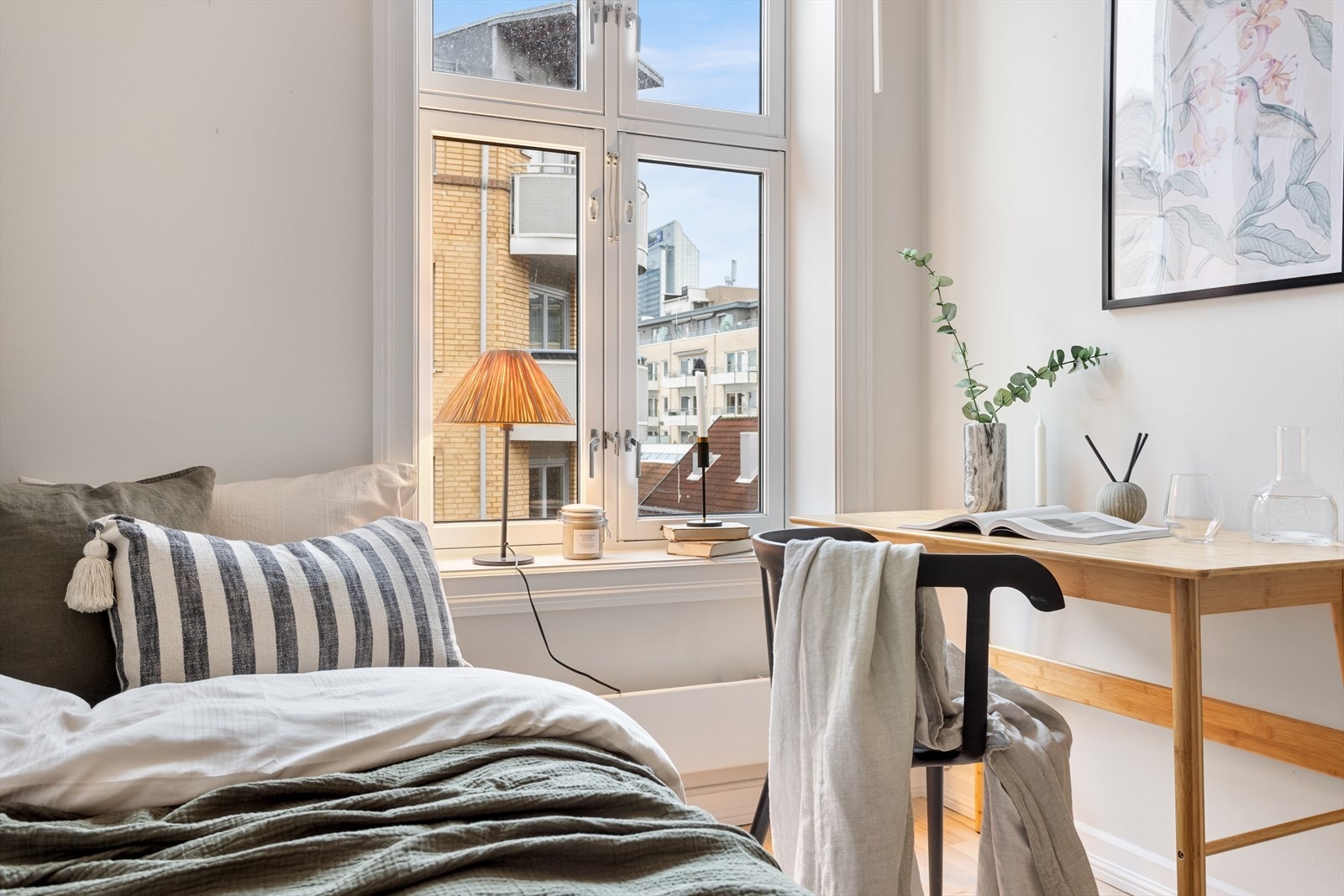 Rommet passer fint som gjesterom eller kontor - alt etter ønske og behov. Galleribilde