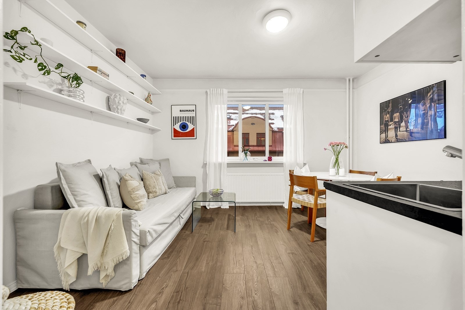 Ekstra god takhøyde i stue på 2,6m Galleribilde