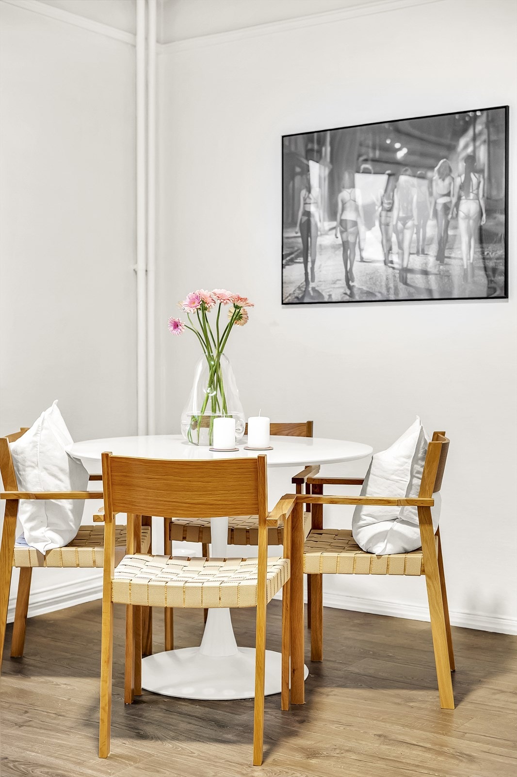 Fin plass til en spisegruppe Galleribilde