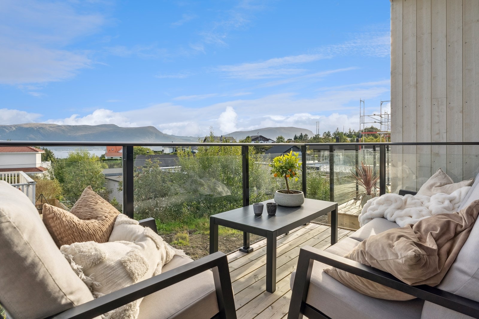 Her kan du slappe av og nyte utsikten Galleribilde