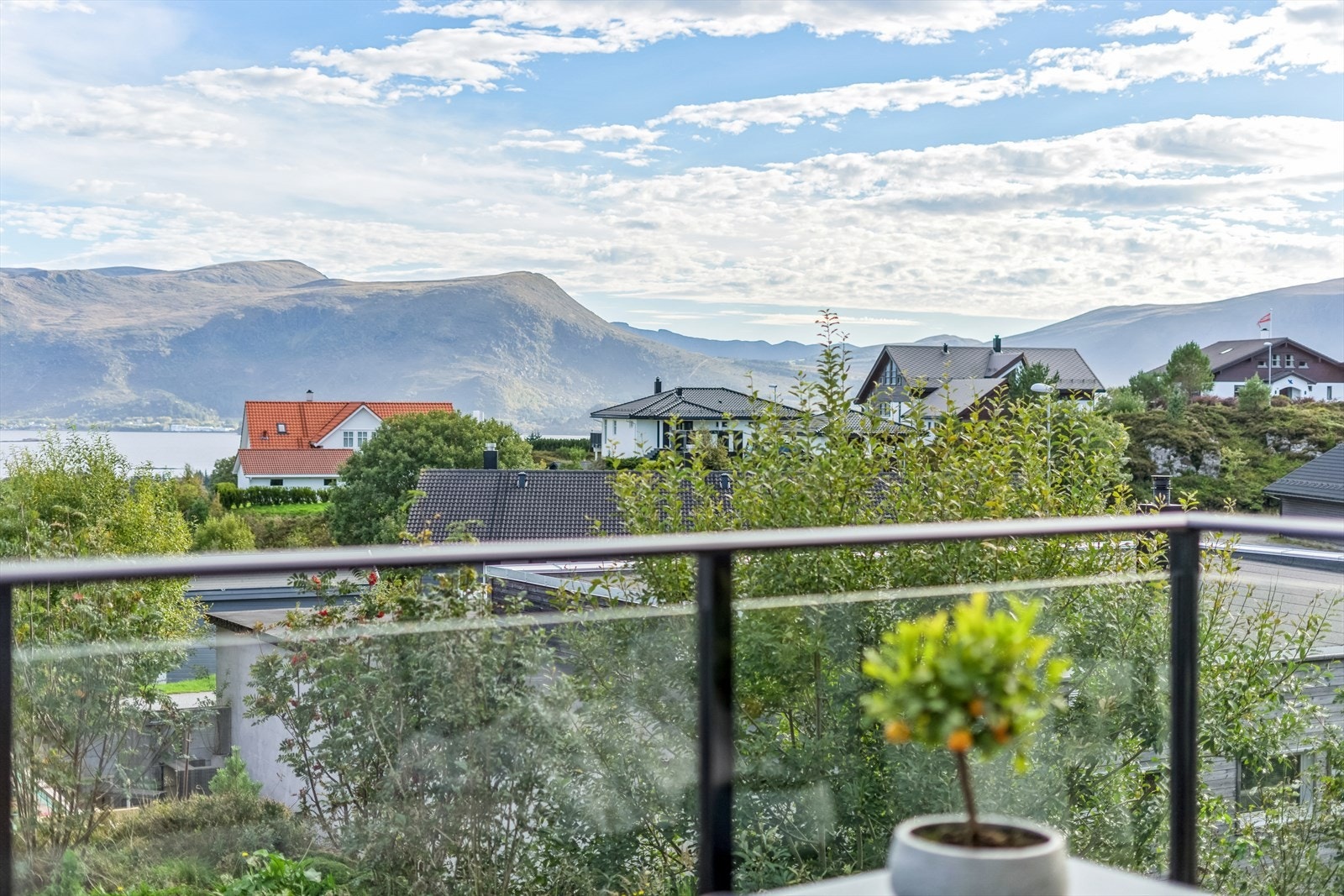 4_utsikt_1.jpg Galleribilde