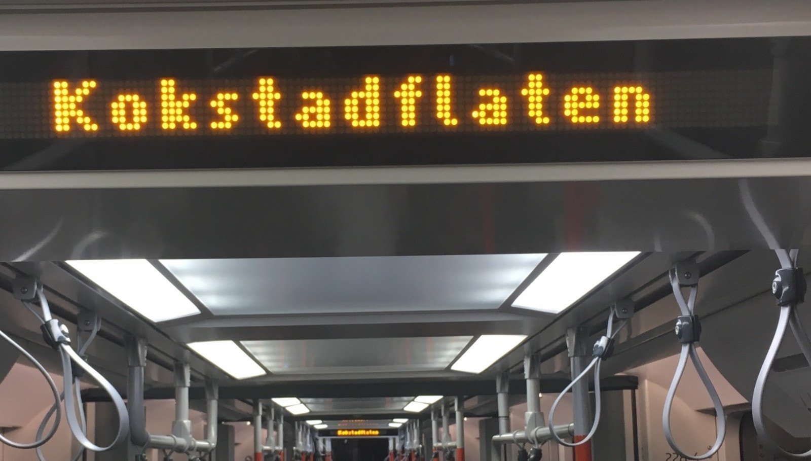 Neste stopp Kokstadflaten - Bybanen stopper hos oss. Galleribilde