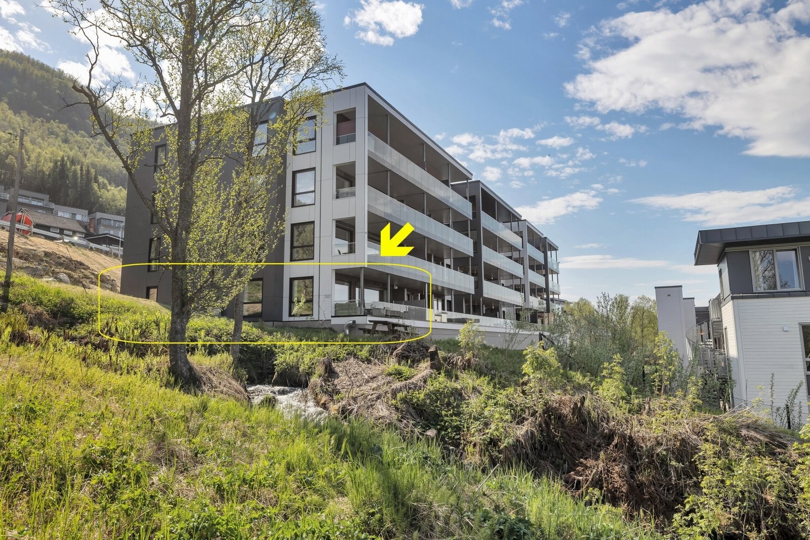 Tilbaketrukket beliggenhet i rolige omgivelser Galleribilde