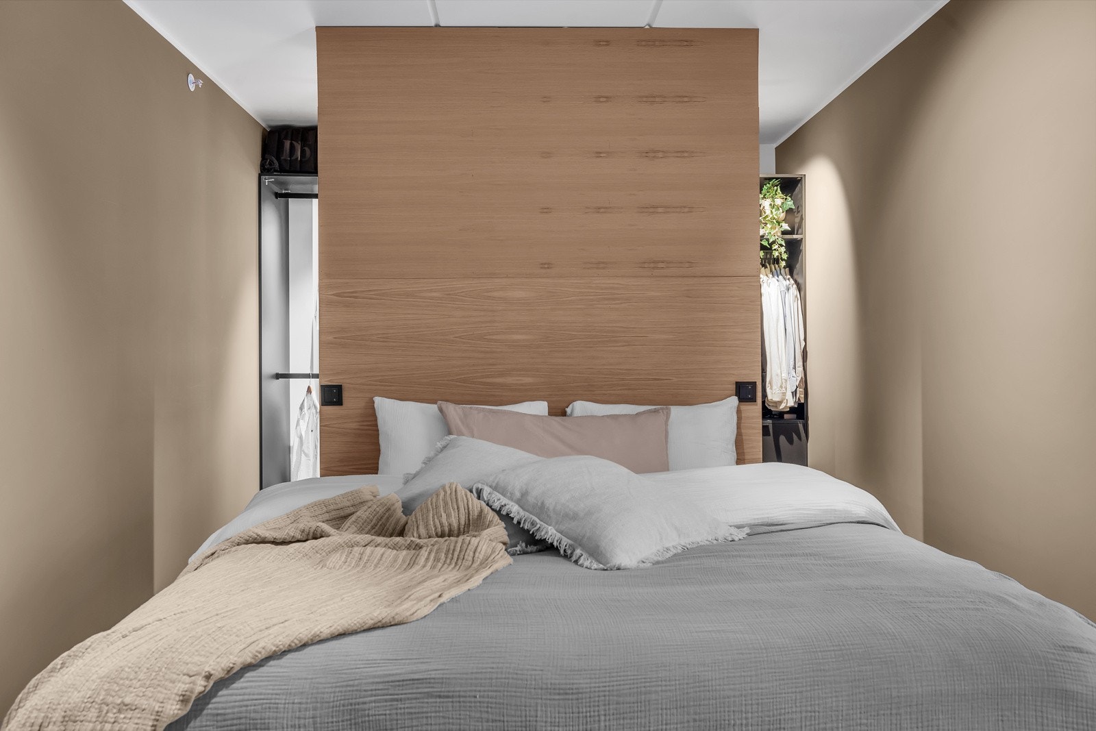 Delikat og god løsning for oppbevaring av klær Galleribilde