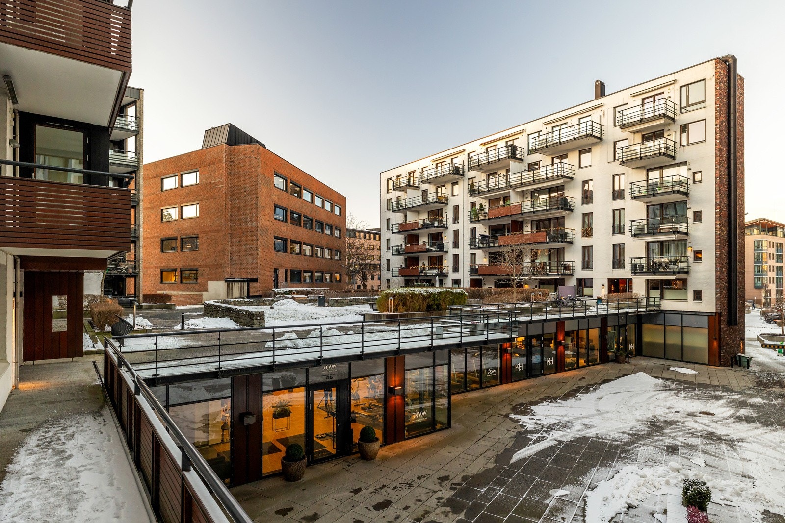 Dagligvarehandelen kan blant annet gjøres på Spar Lysaker Brygge som ligger på gateplan ved leiligheten Galleribilde