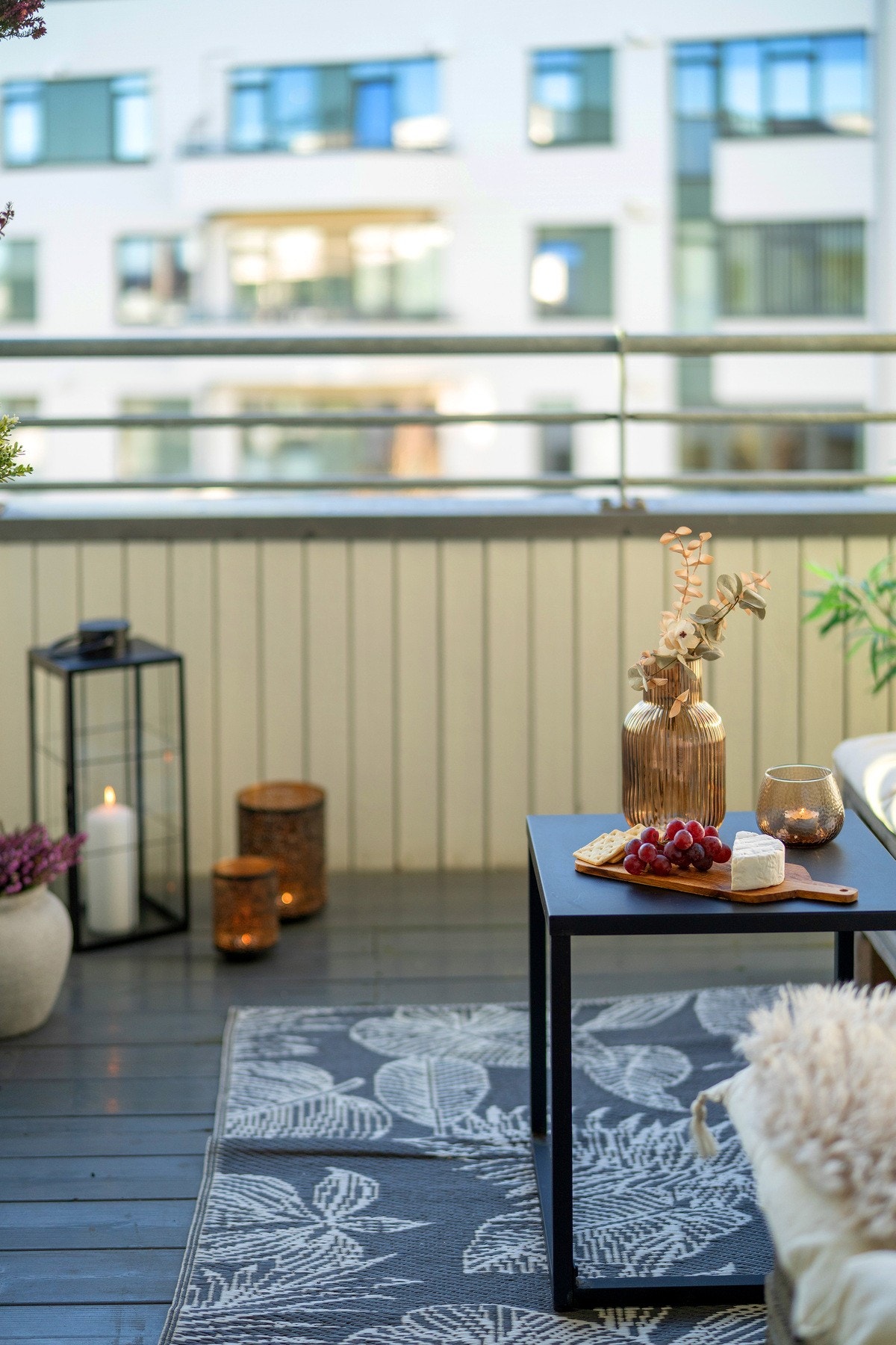 Balkongen har flott dag- og ettermiddagssol. Galleribilde