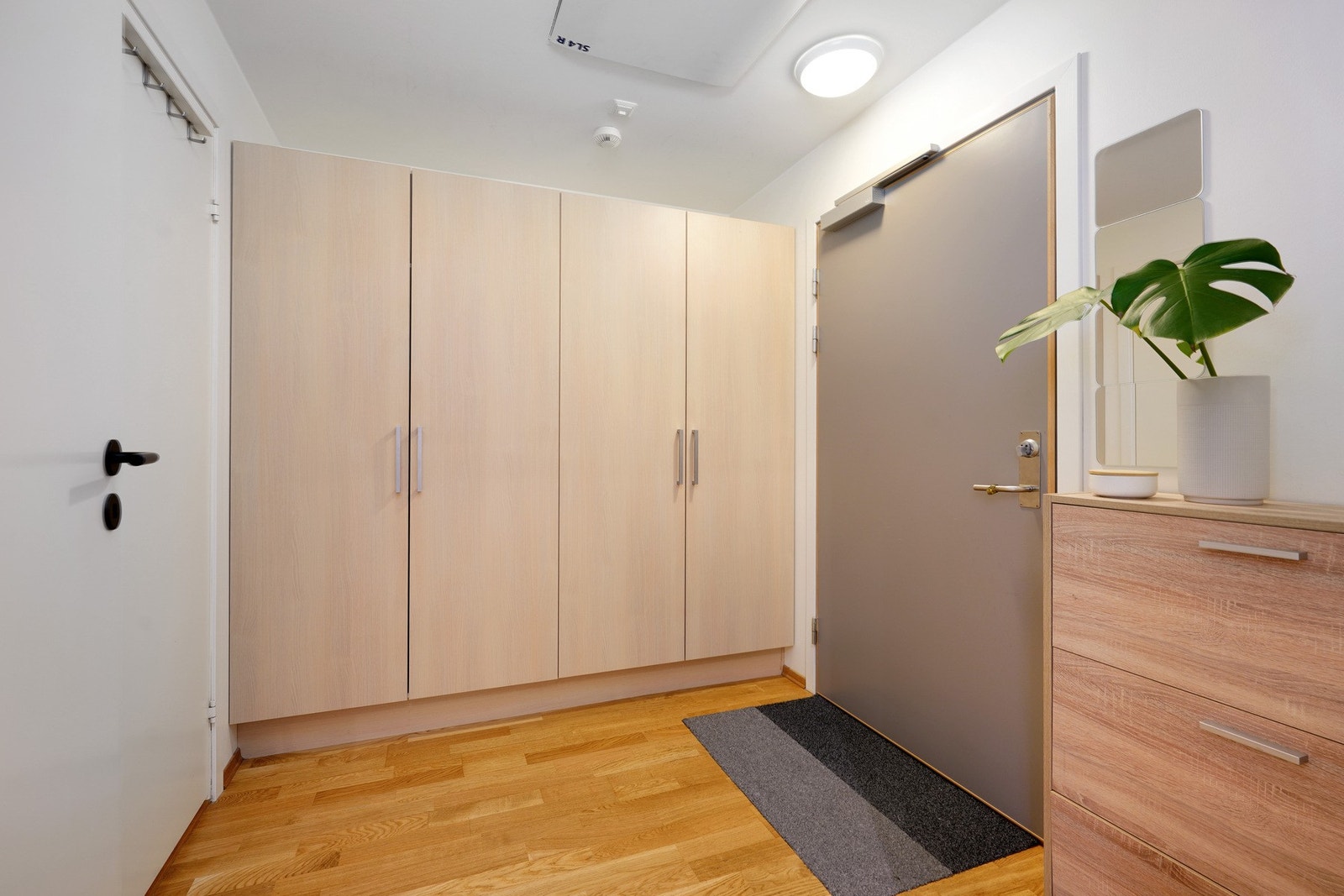 Velkommen inn. Her er det godt å komme hjem og ønske gjester velkommen. Galleribilde