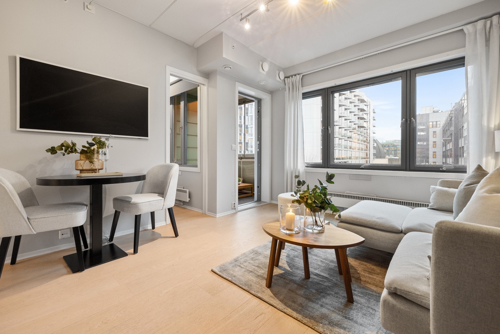 EIE eiendomsmegling ved Edvard Ingebrigtsen har gleden av å presentere Sørkedalsveien 9D. Galleribilde