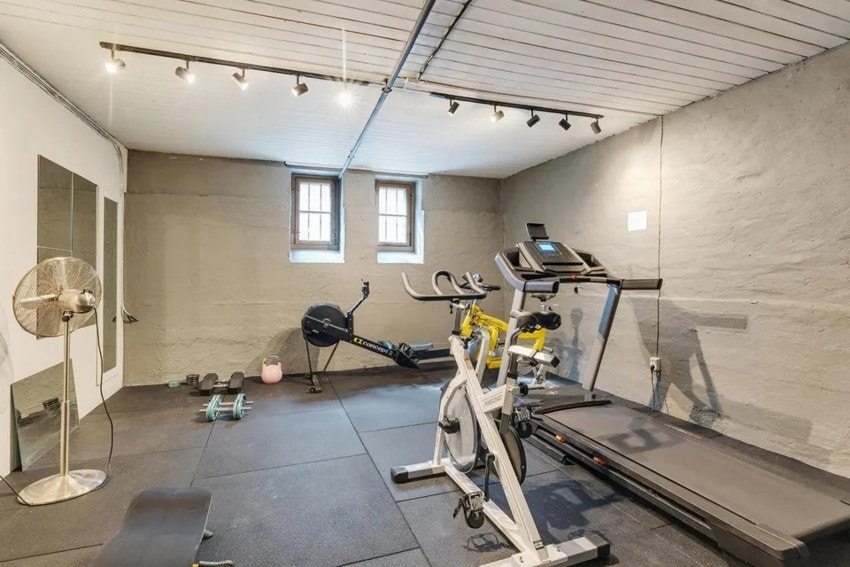 Eget trimrom i aksjelaget som kan benyttes av beboerne. Galleribilde