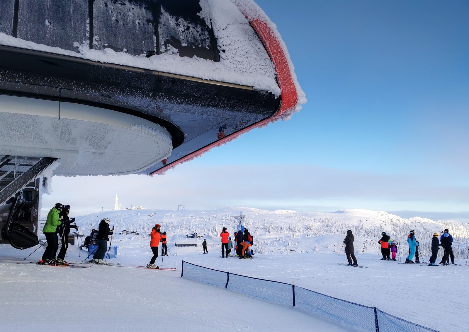 Avstigning stolheis med øverste tomterekke i bakgrunnen Galleribilde