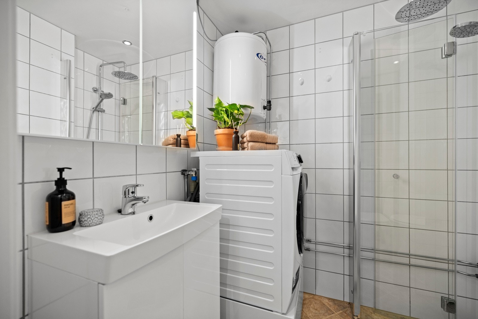 Opplegg vaskemaskin. Galleribilde