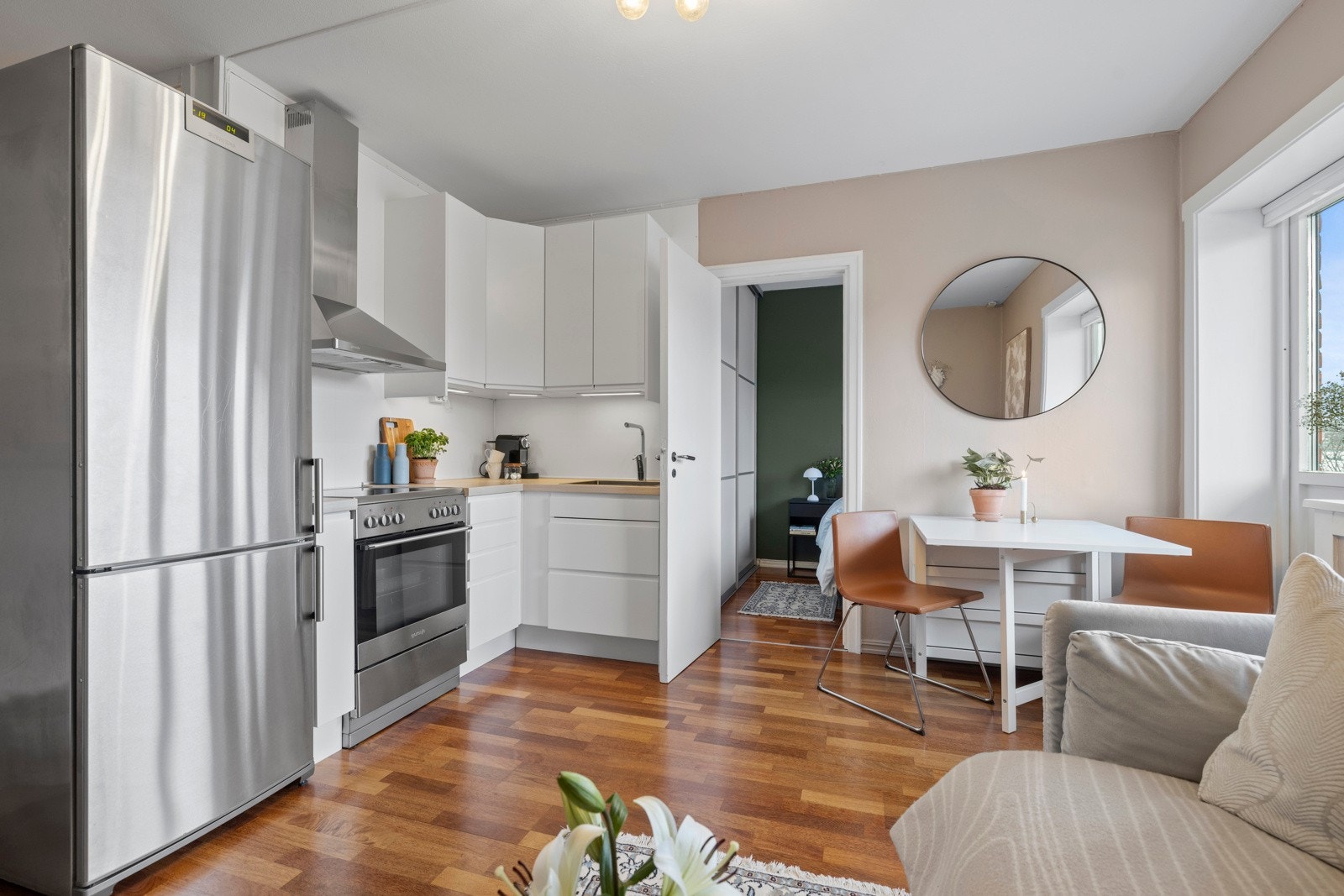 Stue / kjøkken. Galleribilde