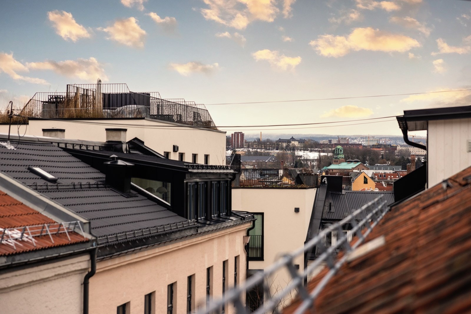 - Takterrassen har gode solforhold - Galleribilde