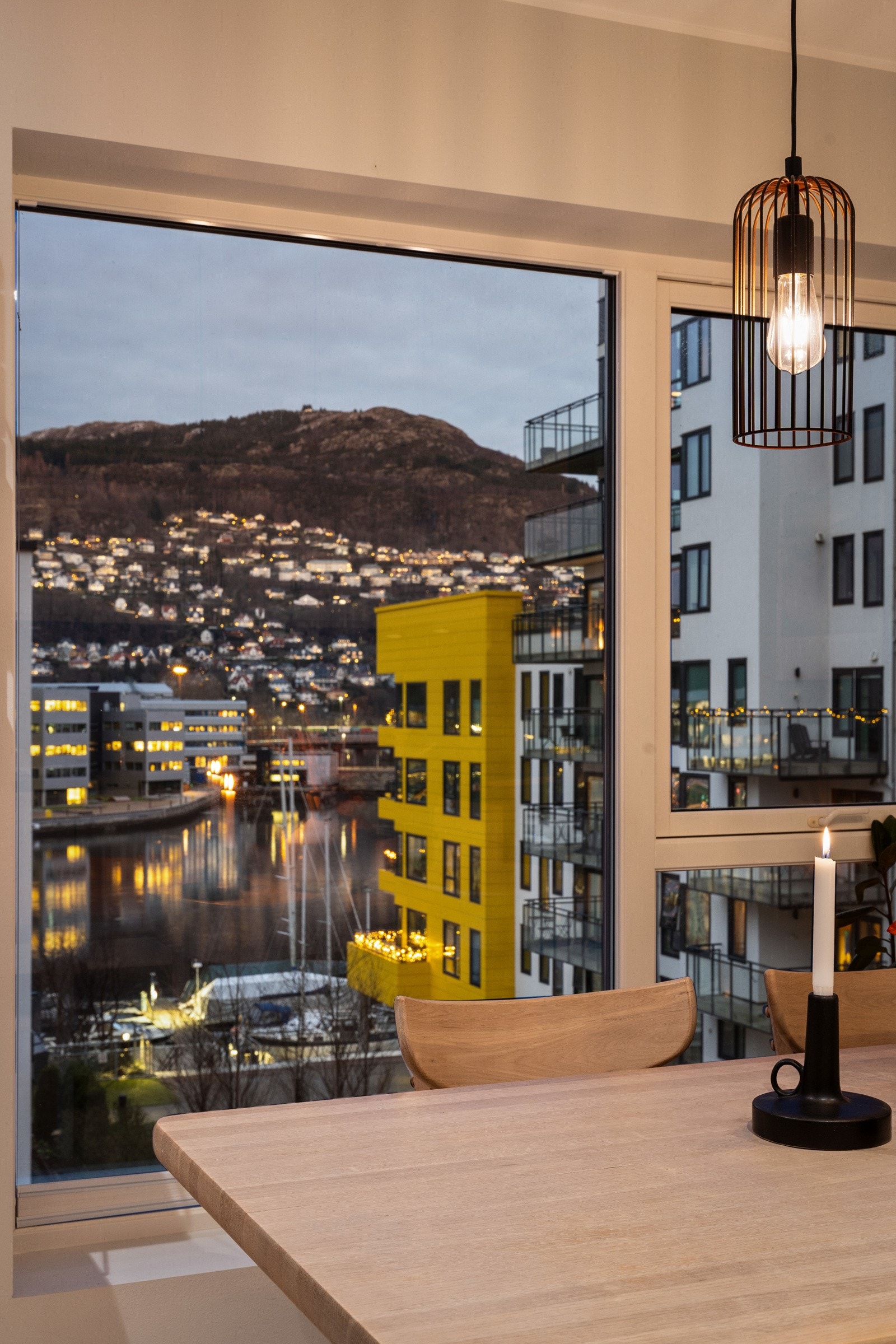 - Herlig å spise middag til denne utsikten her - Galleribilde